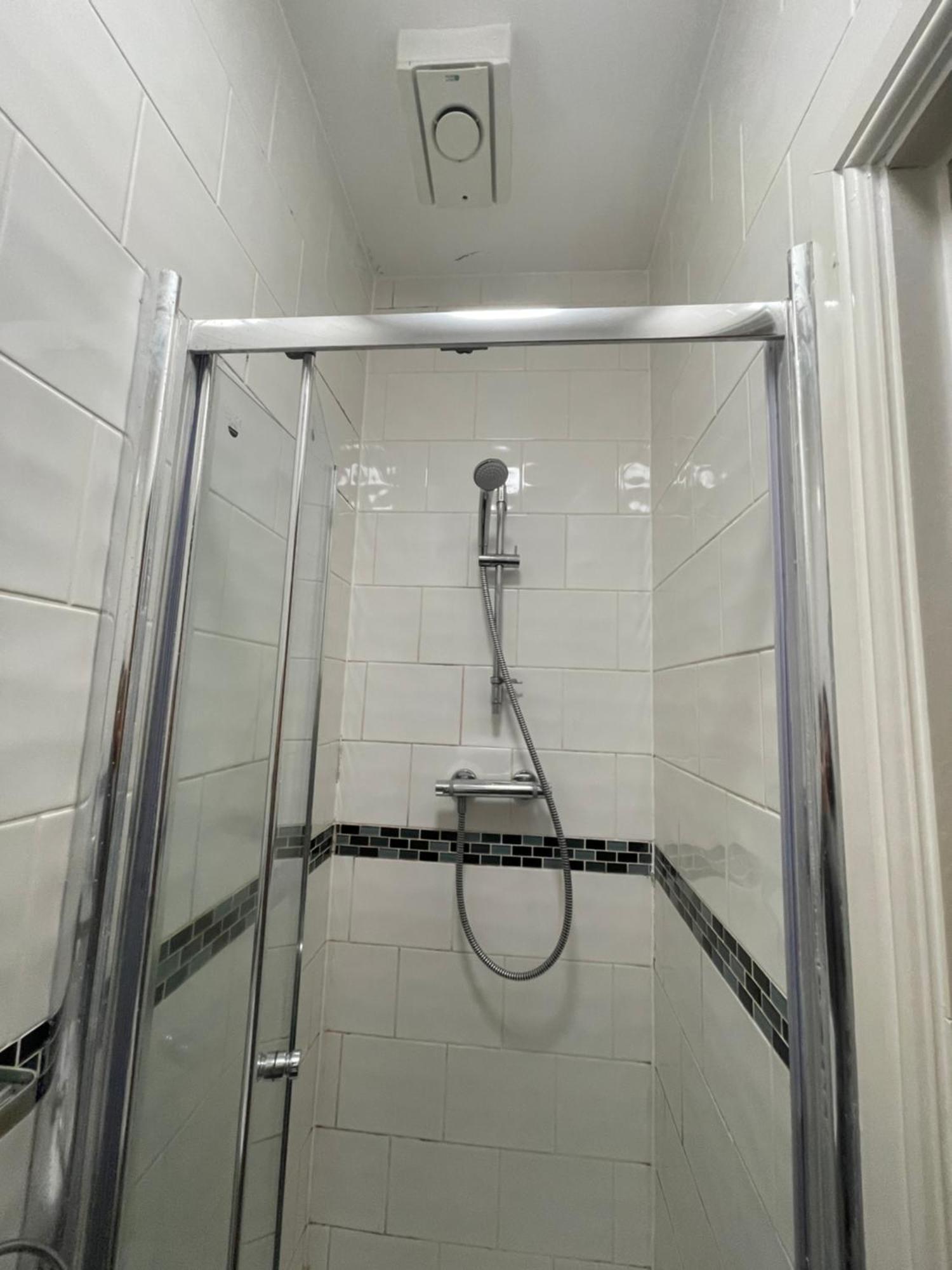 Abbey Guest House ميلتون كينيز المظهر الخارجي الصورة